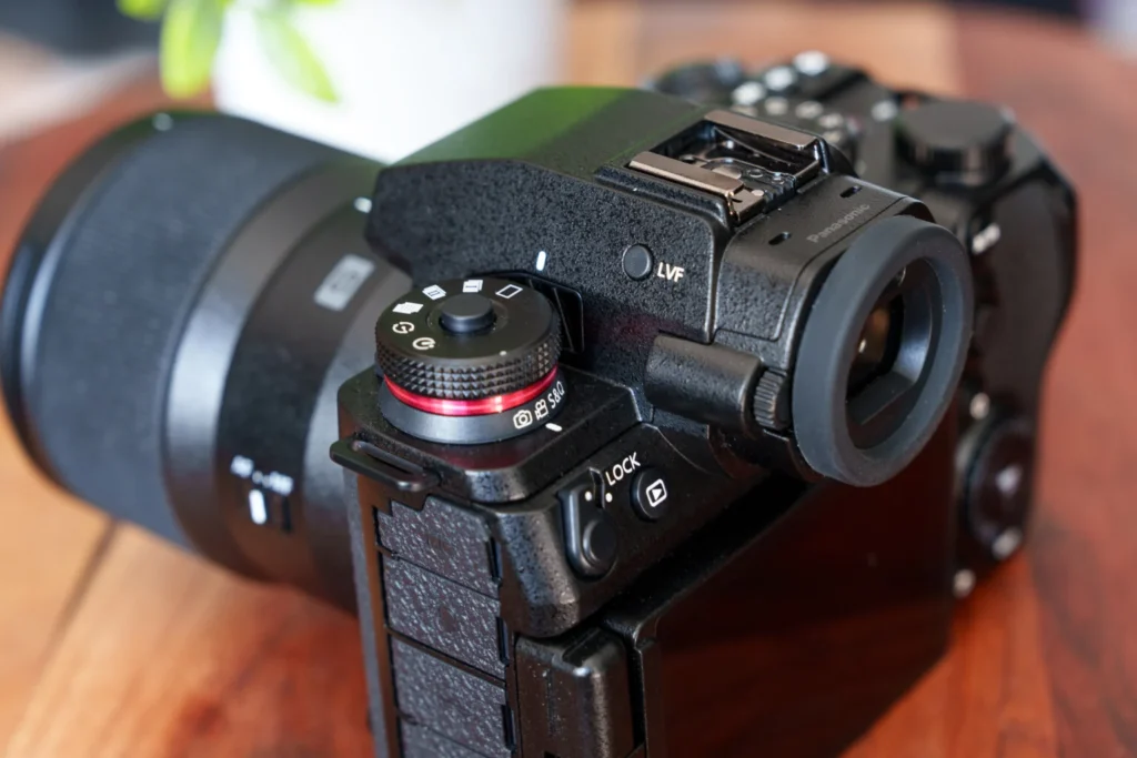 Panasonic Lumix S1Rii- 7-1536x1024