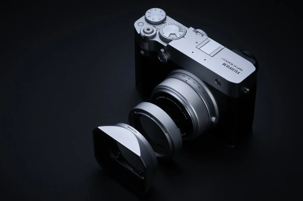 GFX100RF_KV_black-back_41-1536x1023