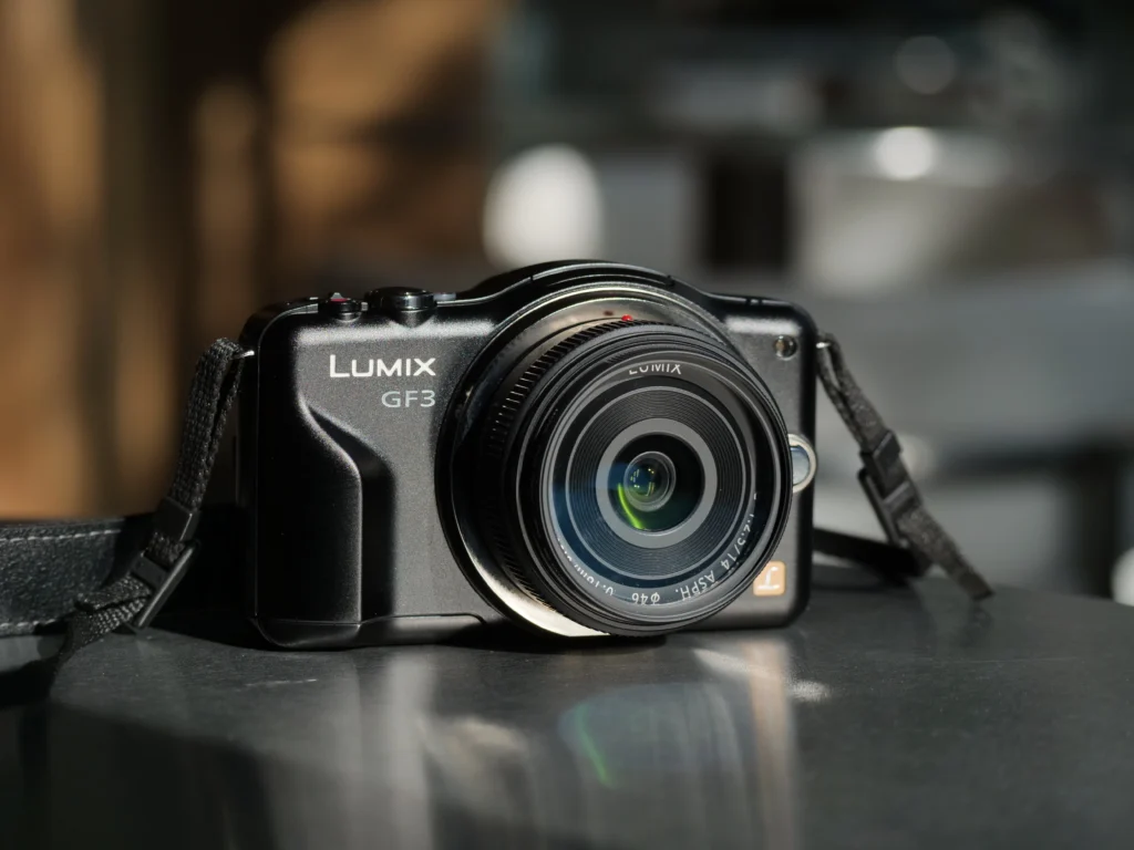 Lumix GF3-2025 Lumix Gf3